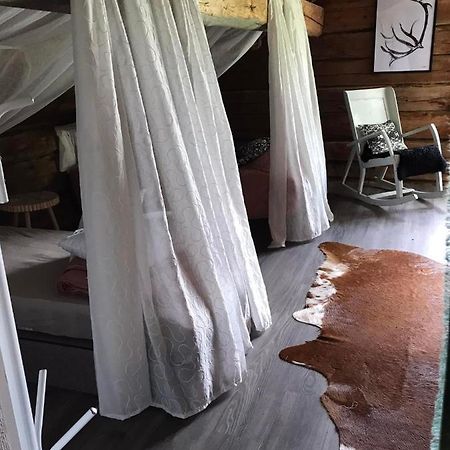 Paeivin Pirtti - Pirttikahvila Ja B&B ลูออสโต ภายนอก รูปภาพ