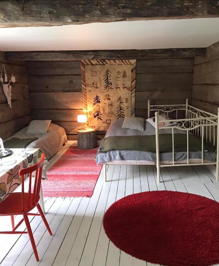 Paeivin Pirtti - Pirttikahvila Ja B&B ลูออสโต ภายนอก รูปภาพ